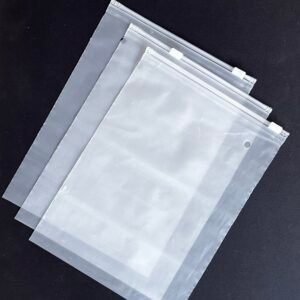 6 x 8 inch Plain Frosted Zipper Bags